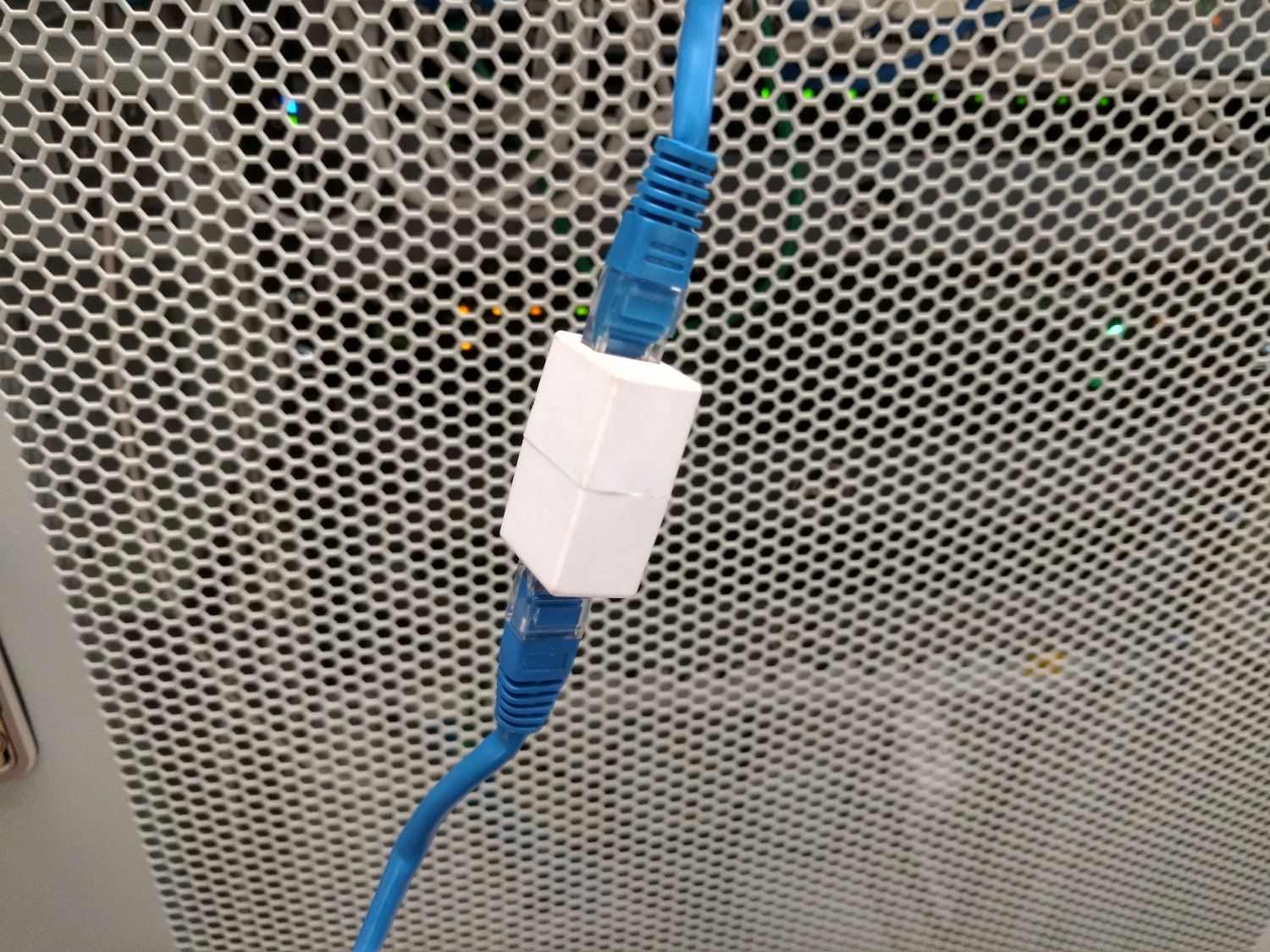 Do Zarobienia Końcówek Kabla Utp Jest Stosowany Wtyk Sposoby łączenia kabla UTP
