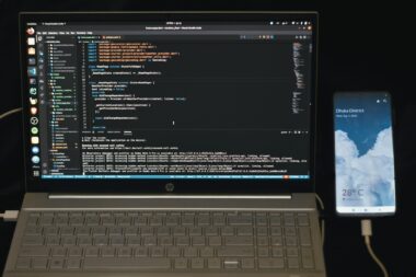 Jak zbudować własny model chatbot AI od podstaw?