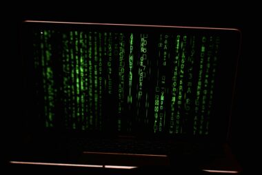 Zrozumienie i analiza logów systemowych w kontekście cyberbezpieczeństwa