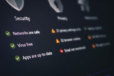NIS2 w praktyce — dlaczego większość firm nie poradzi sobie z nowymi wymaganiami i jak to zmienić